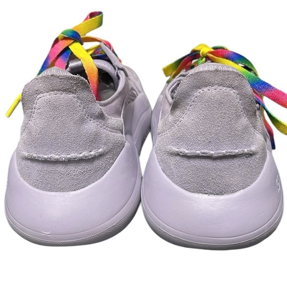 UGG Shoes Sneakers Purple LA Cloud Size 9 Rainbow Laces - Picture 8 of 10